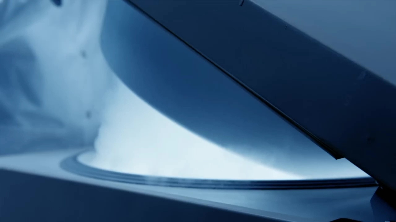 Research device opening and revealing mist