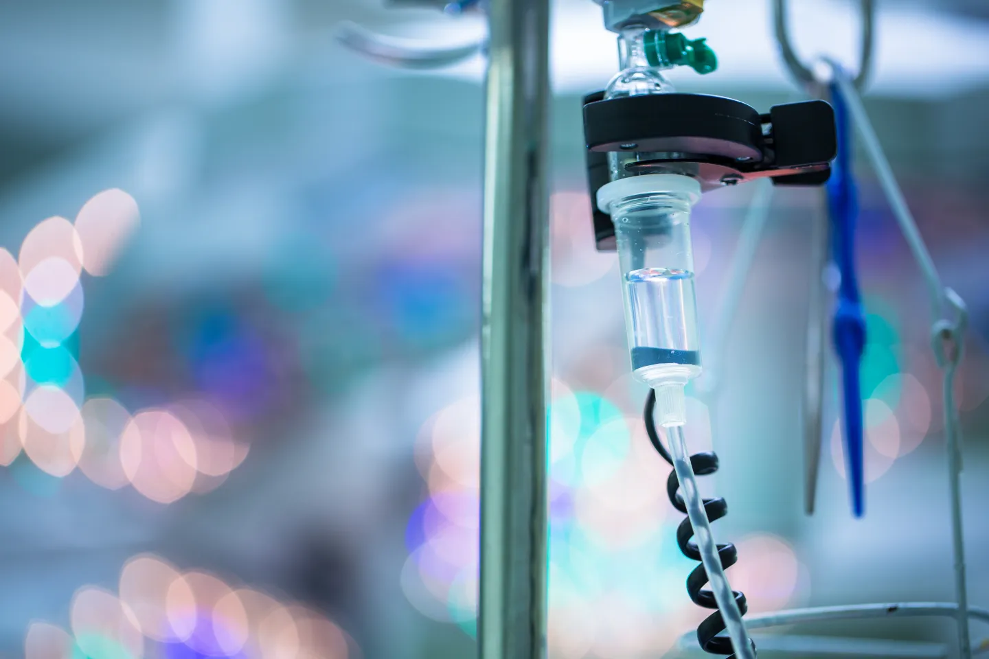 Use of clinical phenotypes to characterize emergency department patients administered intravenous opioids for acute pain