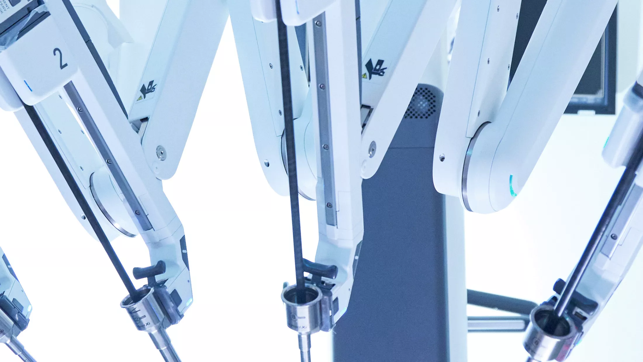 A robotic surgical device