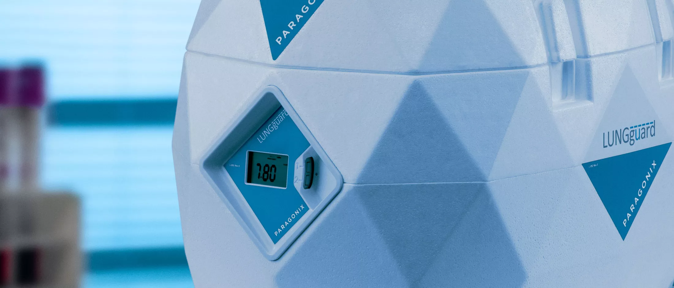 An image of the Paragonix LUNGguard™ donor lung preservation system