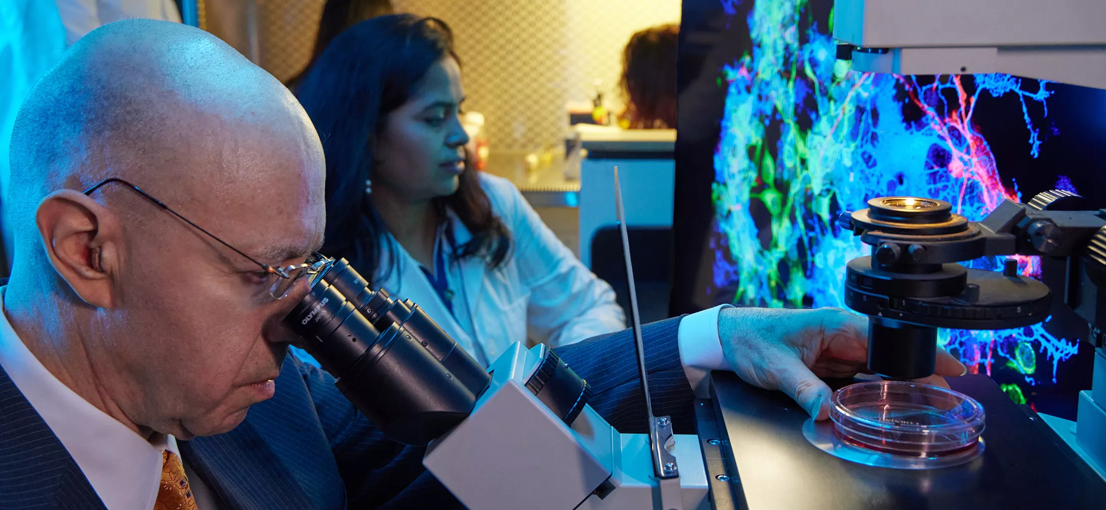 Dr. Mehler in the Neuro Lab