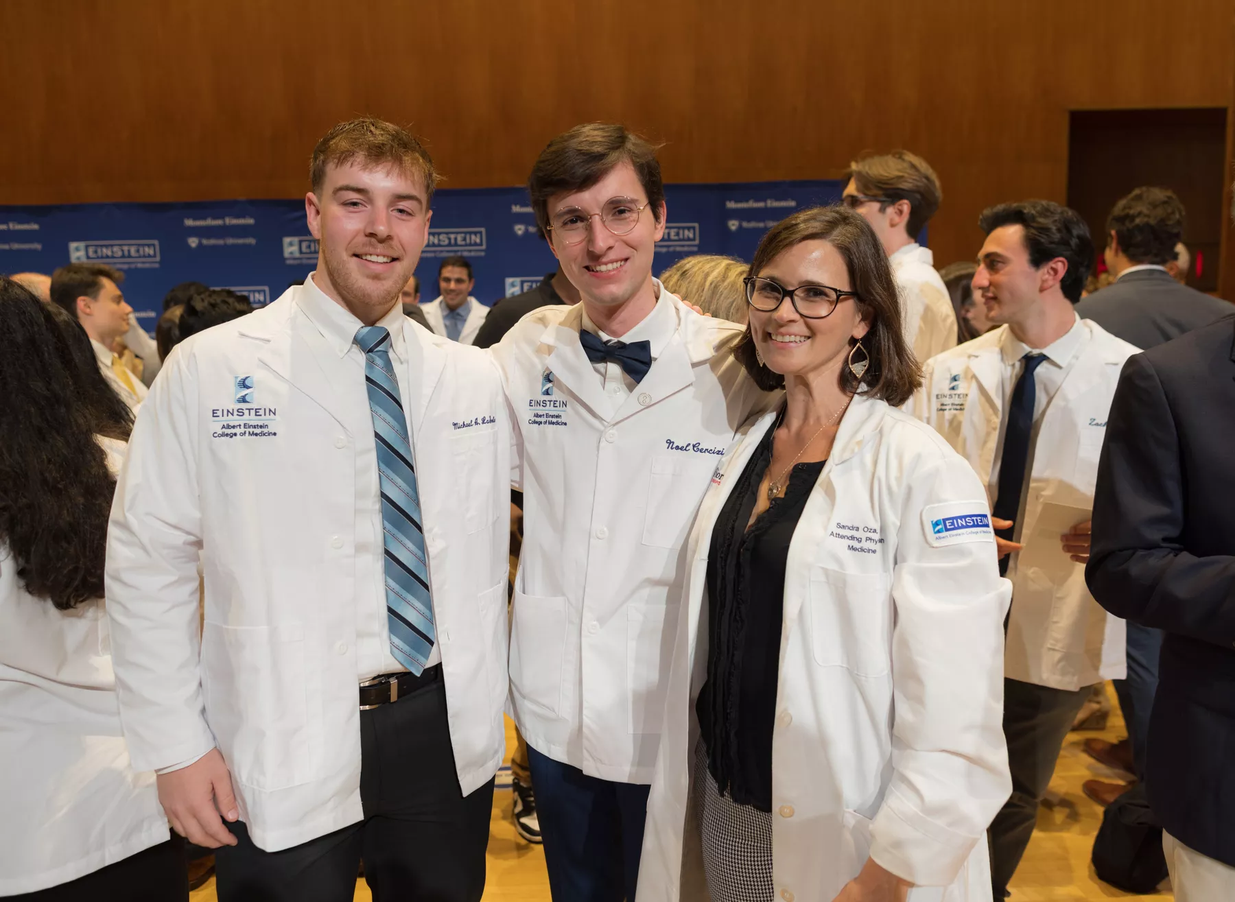 Sandra Oza, M.D., with first-year M.D./Ph.D. students.