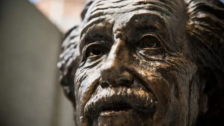 Albert Einstein - Ophthalmology
